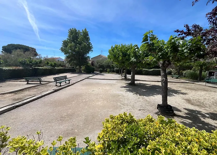 Centre Ville & Plage A 200M - Clim - Parking Prive - Netflix